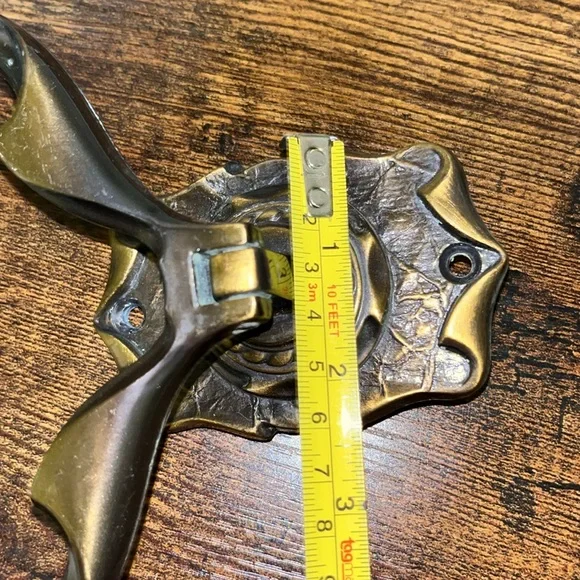 Vintage 1972 Amerock Towel Ring • retro brass bathroom decor • wall • kitchen - Picture 12 of 12